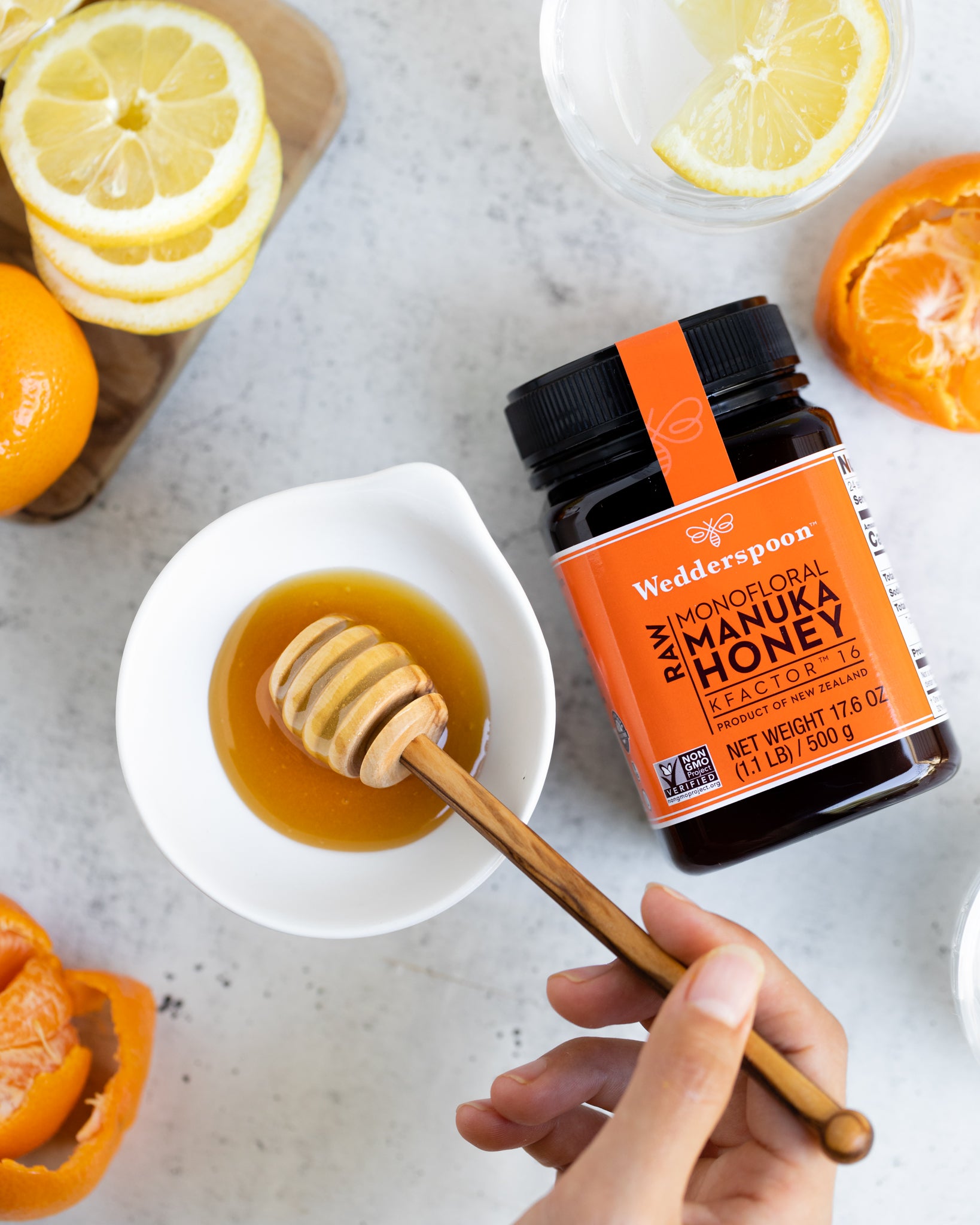 Wedderspoon Manuka Honey K16 500 lifestyle