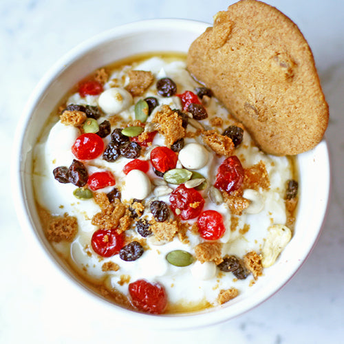 Frozen Yogurt with Dried Fruit & Manuka